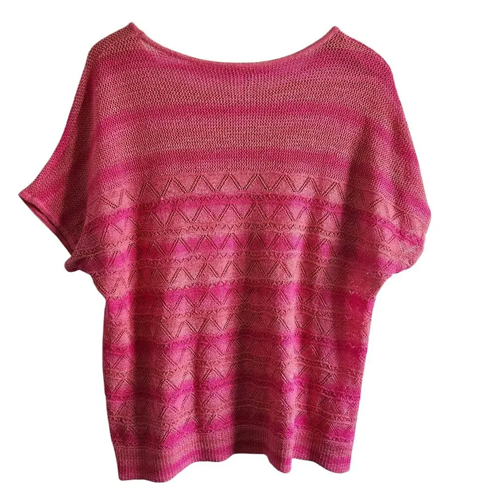 Chico's Bright Pink Lightweight Knit Short Sleeved Round Neckline Top